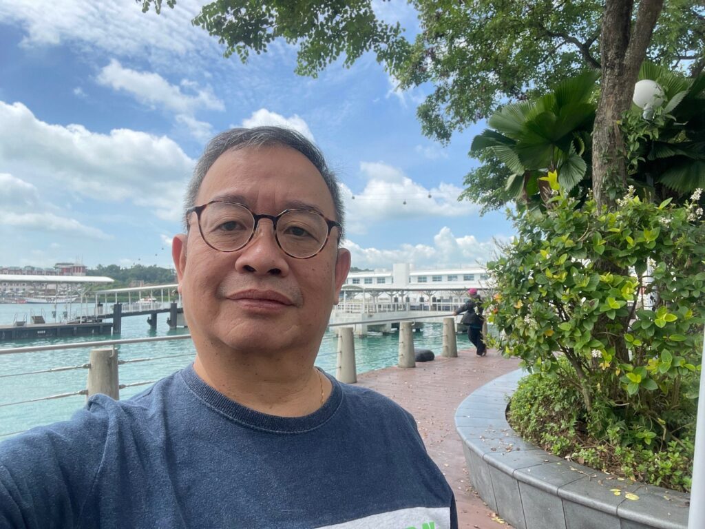Cliff Wee sur Singapour